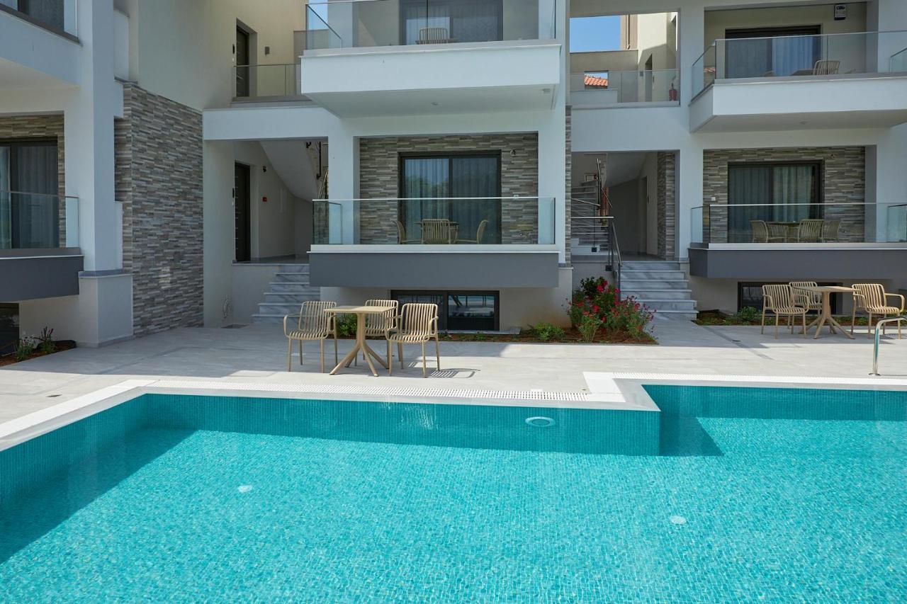 Greystoneapartments Paralia Dionysiou Exteriér fotografie